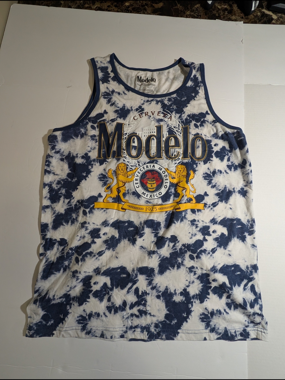 Modelo Beer Blue & White Tank Top Mens Large
